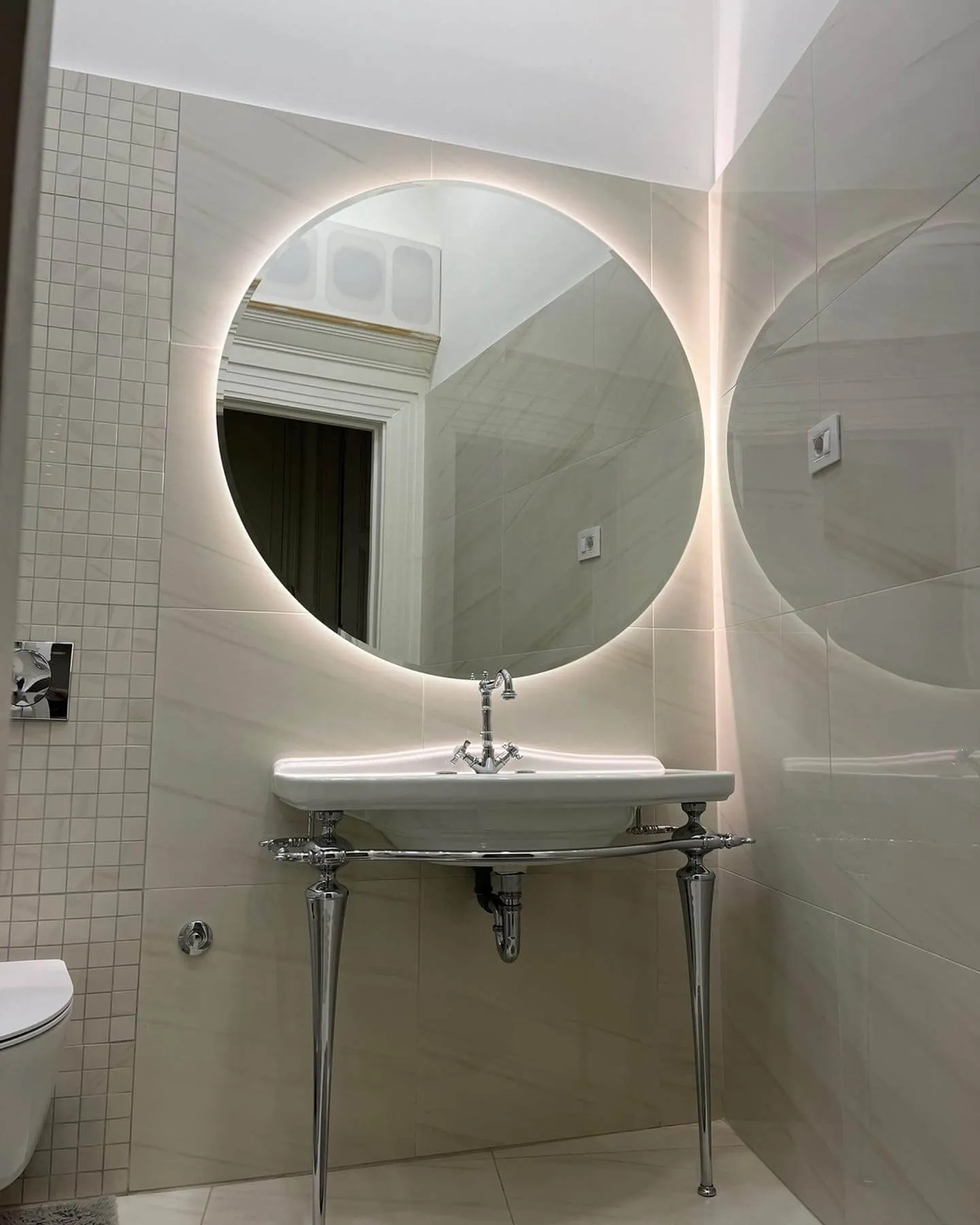 Service Image